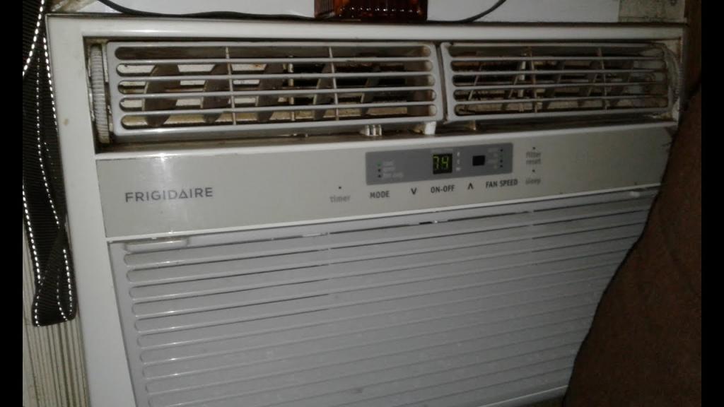 How To Clean and Service Window AC Unit Without Removing From Wall - YouTube