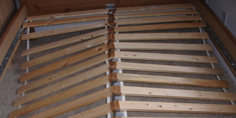 How to Fix a Broken Bed Frame - Homebli