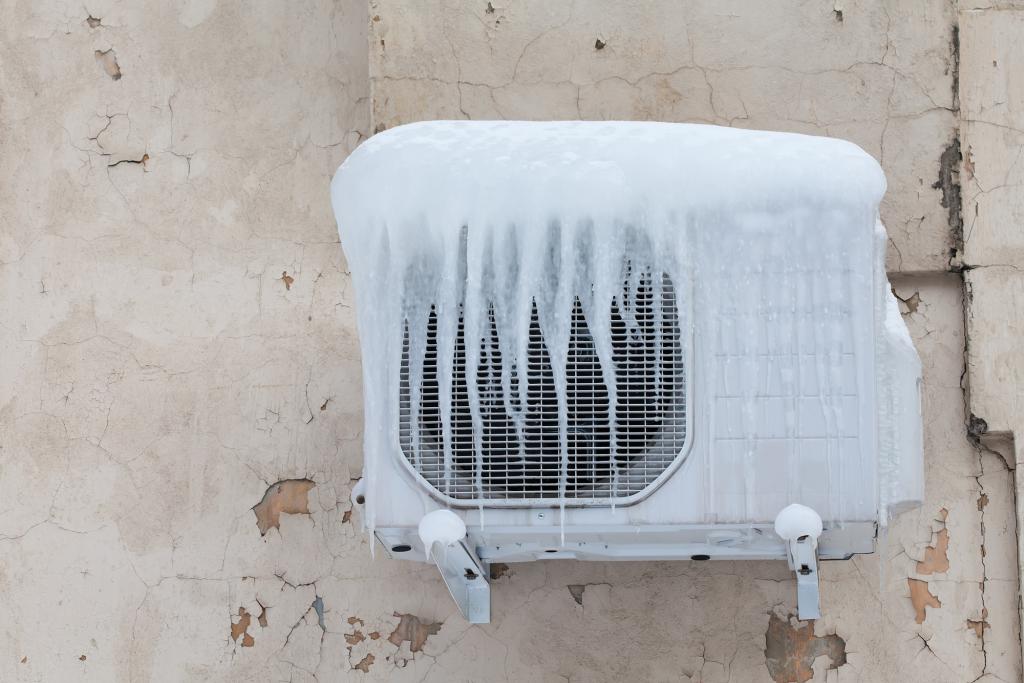 Is Your Commercial Air Conditioner Freezing Up? Here are 5 Common Causes - McNamara Custom Services