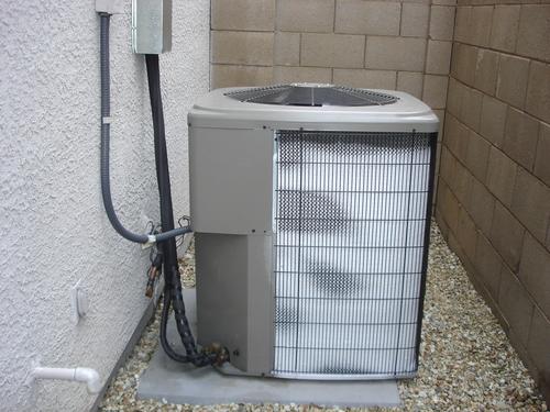 What Causes An Air Conditioner To Freeze Up - LA Construction Heating and Air
