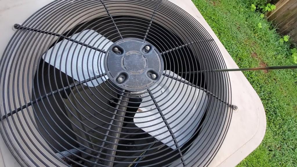 How to fix your AC: fan not spinning - YouTube