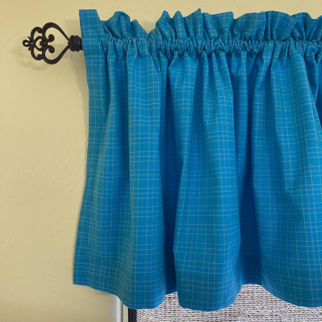 How to Sew an Easy Valance Curtain - WeAllSew