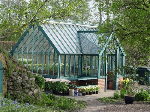 Luxury Greenhouse | Backyard greenhouse, Modern greenhouses, Build a greenhouse