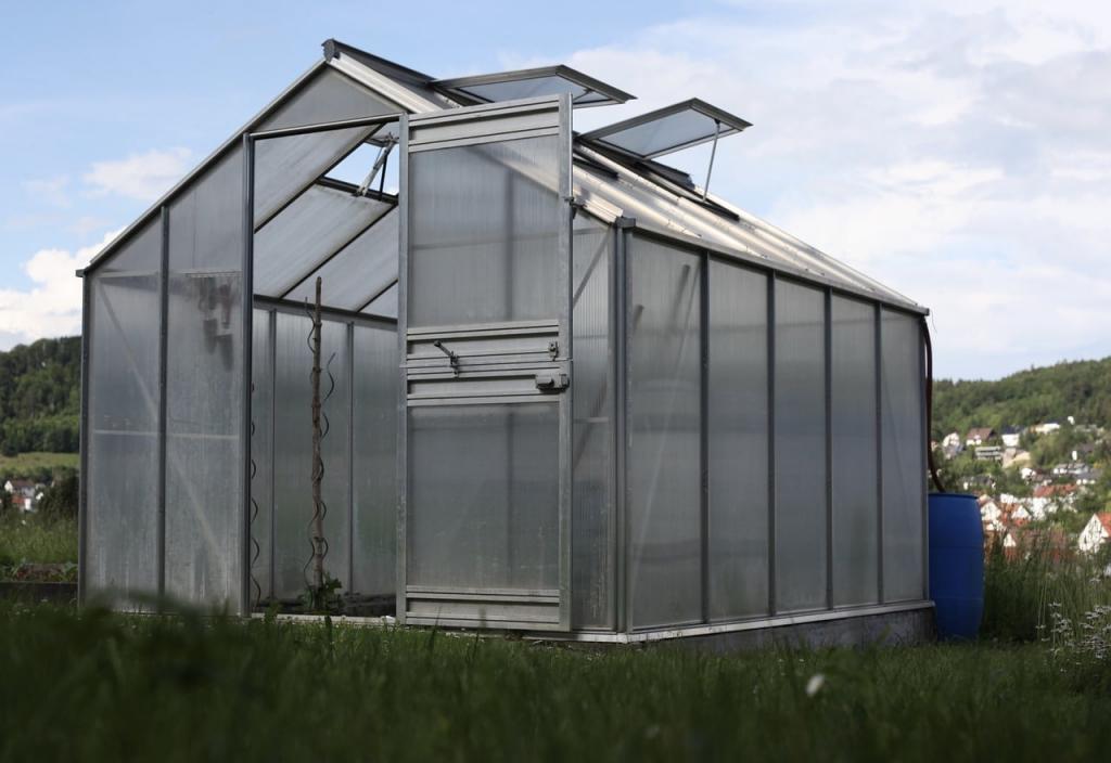 How To Regulate Heat For Cool Weather Crops In A Hobby Greenhouse - Krostrade