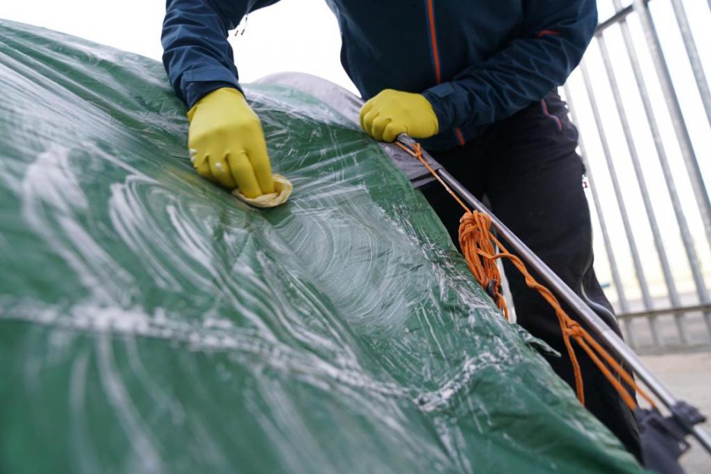How To Clean A Tent That Smells? A Few Tips to Remember