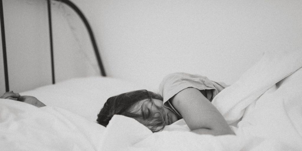 Depression: How to Get Out of Bed on the Days You Feel You Just Can't | The Mighty