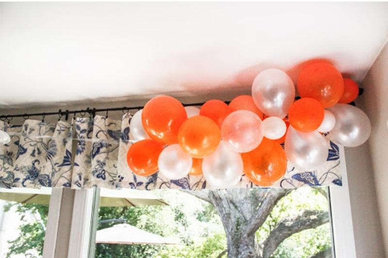 6 Easy and Simple DIY on How to Hang Balloon Curtains - Krostrade