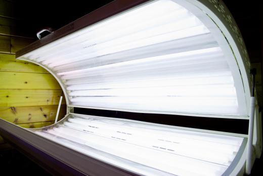What Are the Different Types of Tanning Bed Lamps?