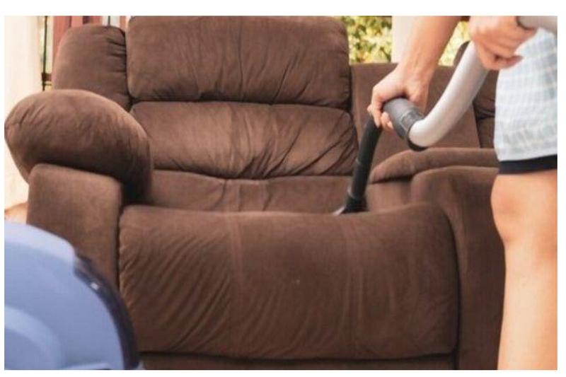 How to Clean a Henredon Recliner? 3 DIY Easy Steps! - Krostrade