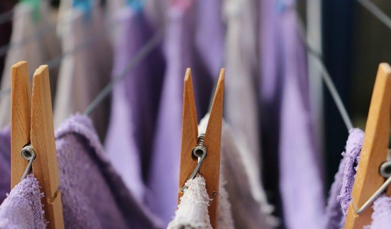 How To Dry A Wool Blanket? Complete Dos and Don'ts - Krostrade