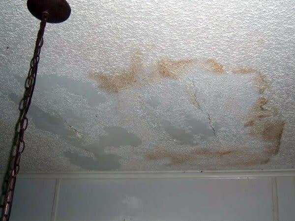 Water Stains On Your Ceiling? Here Is How You Fix That!
