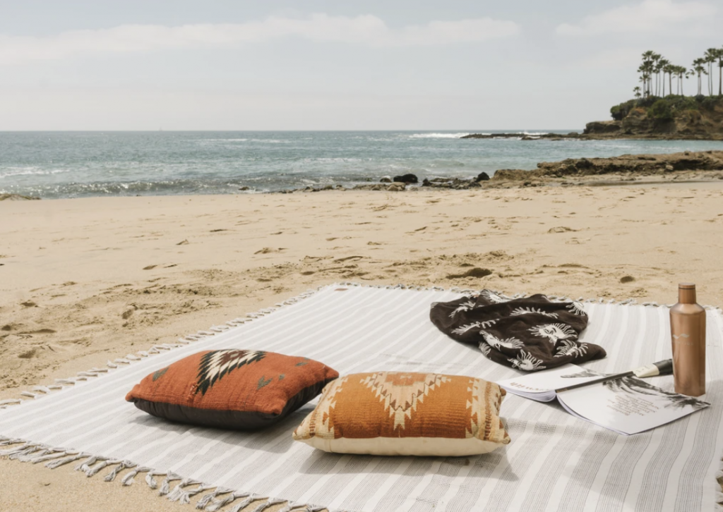 Best Beach Blankets for Summer 2021: Most Comfortable Beach Blankets - Rolling Stone