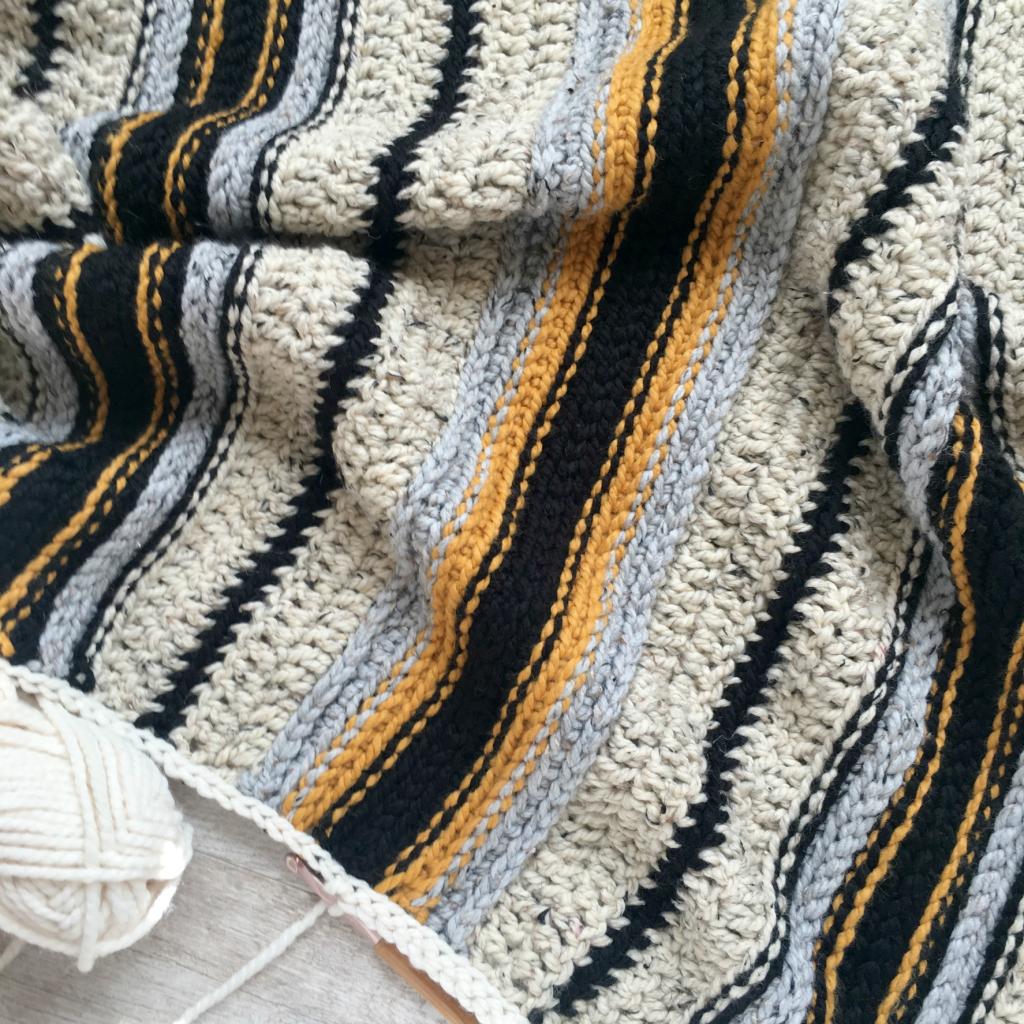 Mexican Serape Blanket Crochet Pattern – Mama In A Stitch