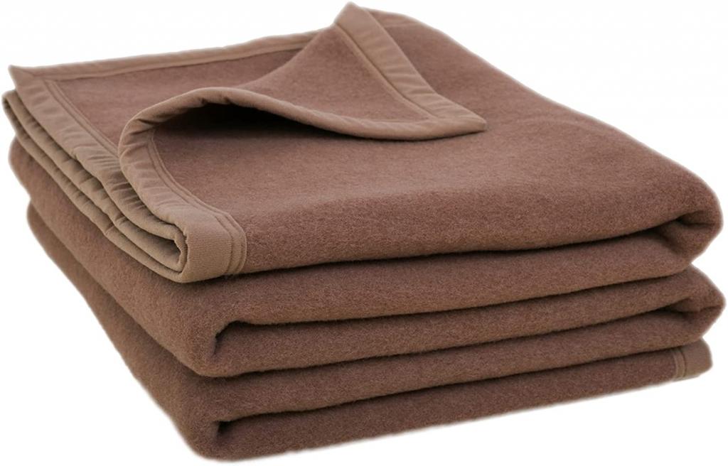 Amazon.com: Mingqiu 100% Pure Wool Blanket, 500GSM Heavyweight Blanket,Wool Blanket Twin Size, Wool Blanket Camping,Twin Wool Blankets for The Bed, Wool Outdoor Blanket…(Dark Camel), 80*60In : Home & Kitchen
