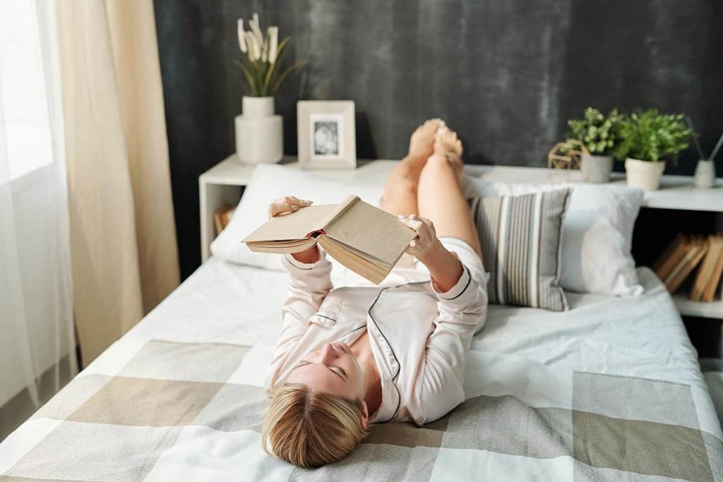 How to Read in Bed Comfortably | Pillow Insider