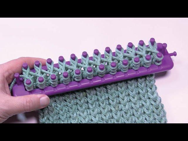 Loom Knit: Double Stockinette Twist Stitch with Cast On | BEGINNER | The Crochet Crowd - YouTube