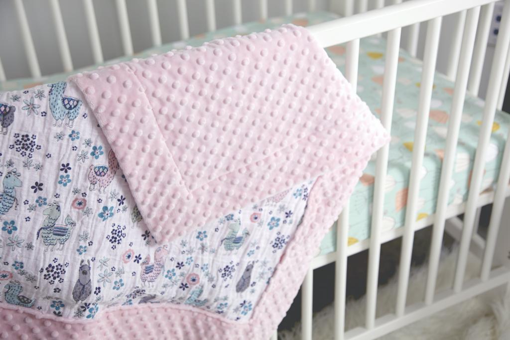 Self Binding Baby Blanket Tutorial | Learn how to create a quick and easy self binding baby blanket in a few steps using Minky and Double Gauze! This project makes a perfect