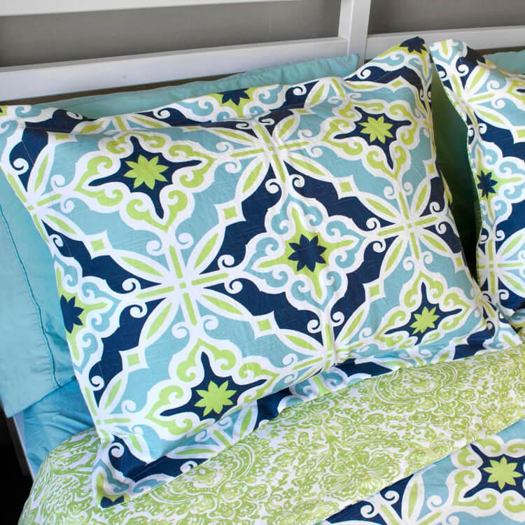 How to Make Flanged Pillow Shams | OFS Maker's Mill