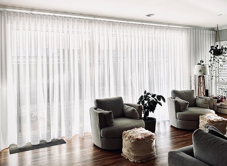 How to make sheer curtains look good - Blog - iSeekBlinds