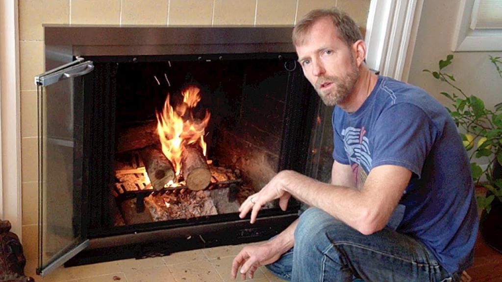 Build a Fire, How to Make a Fire Quick and Easy Pro Instruction - YouTube