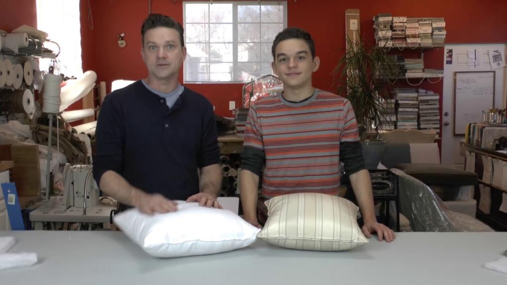 DIY! How to Make Poly Filled Throw Pillow Inserts, WITH NO LUMPS! - YouTube