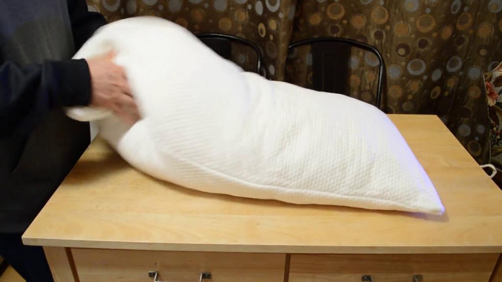 Oaskeys Shredded Memory Foam Pillow Review - YouTube