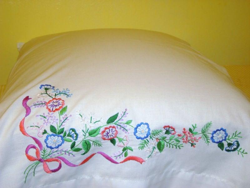Embroidered Pillowcases : 8 Steps (with Pictures) - Instructables