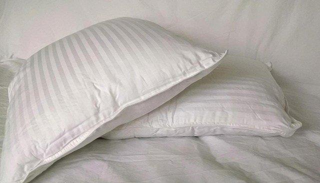 The Best Thin Pillows Money Can Buy - Proper Neck Support is Important
