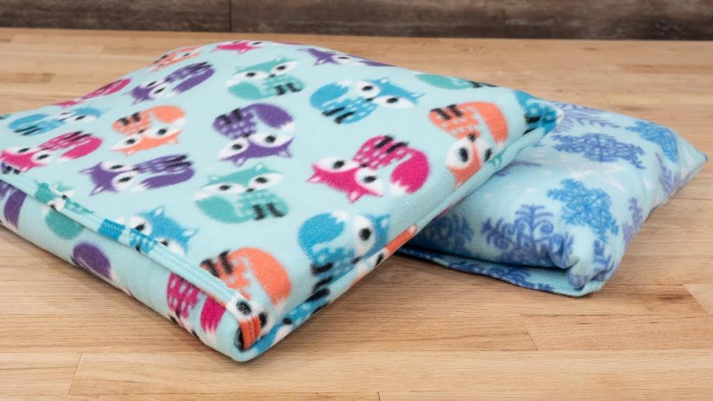 How to Sew a Fleece Quillow - Blanket + Pillow - YouTube