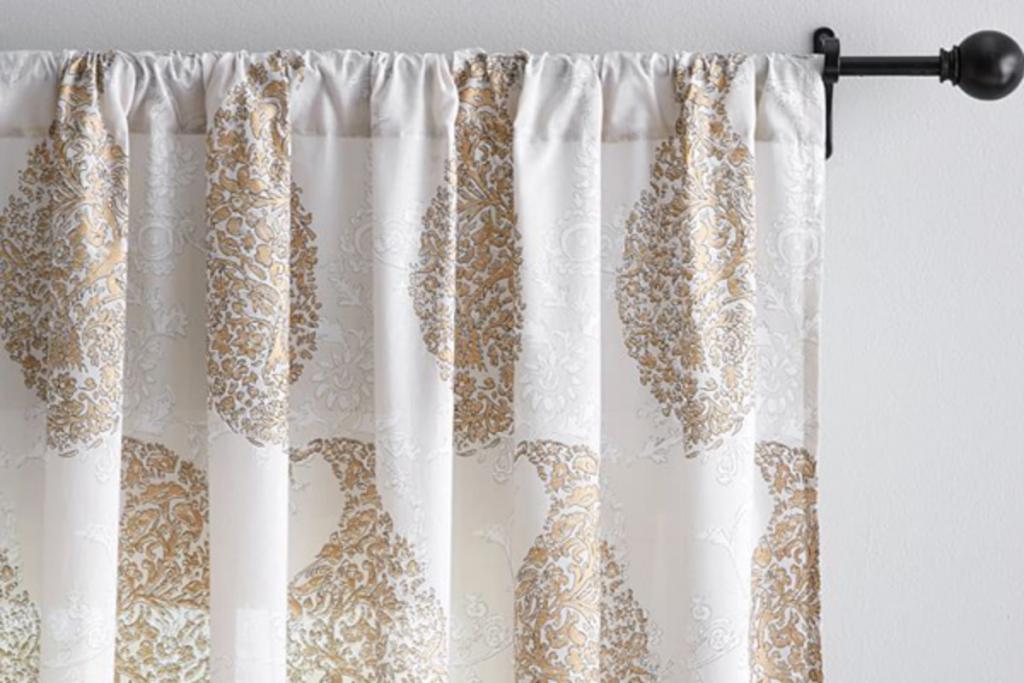 How to Make Fabulous Curtains Out of Bed Sheets - Dengarden