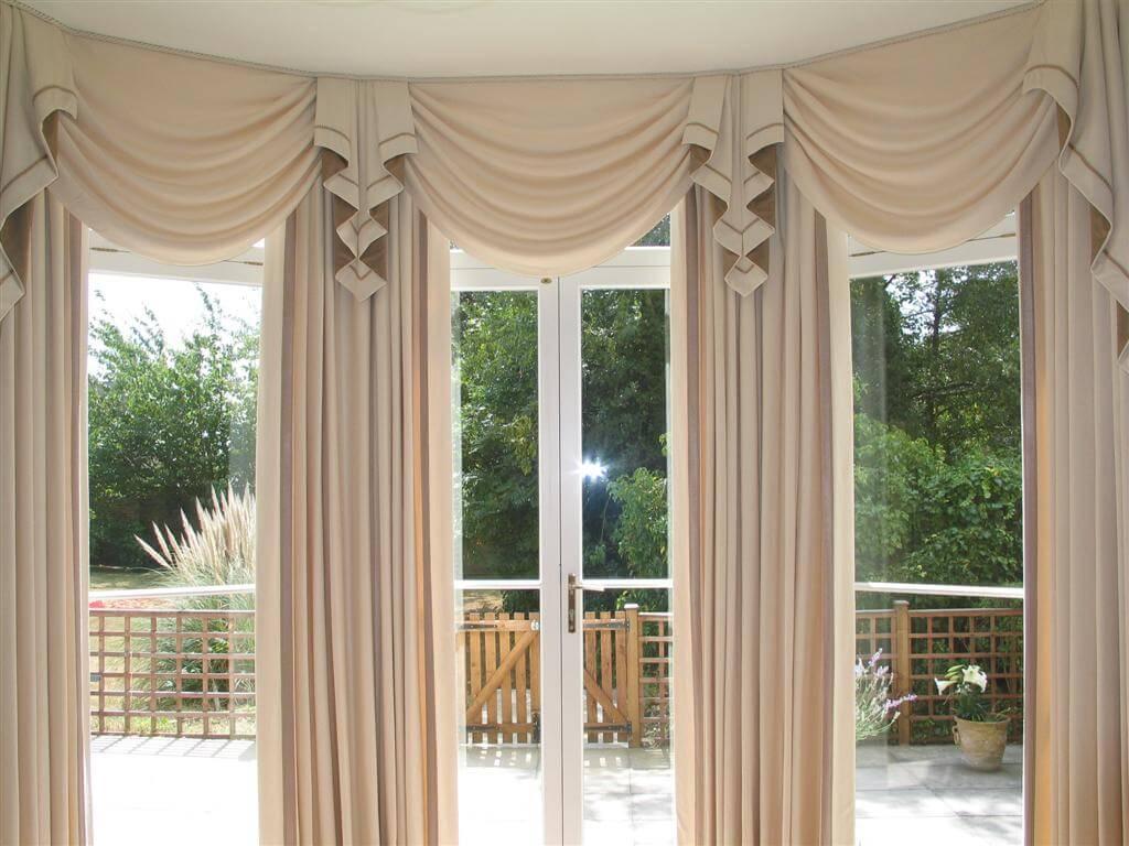 Pelmets, Swags & Curtain Tails | Perfect Finish | Country Blinds