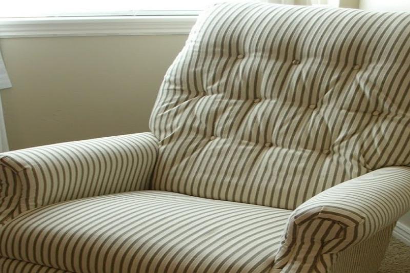 How Much Fabric to Reupholster a Recliner? Informative Tips - Krostrade