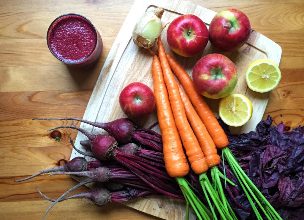 Apples, Beets, Carrots & Ginger Juice - The Dish On Healthy