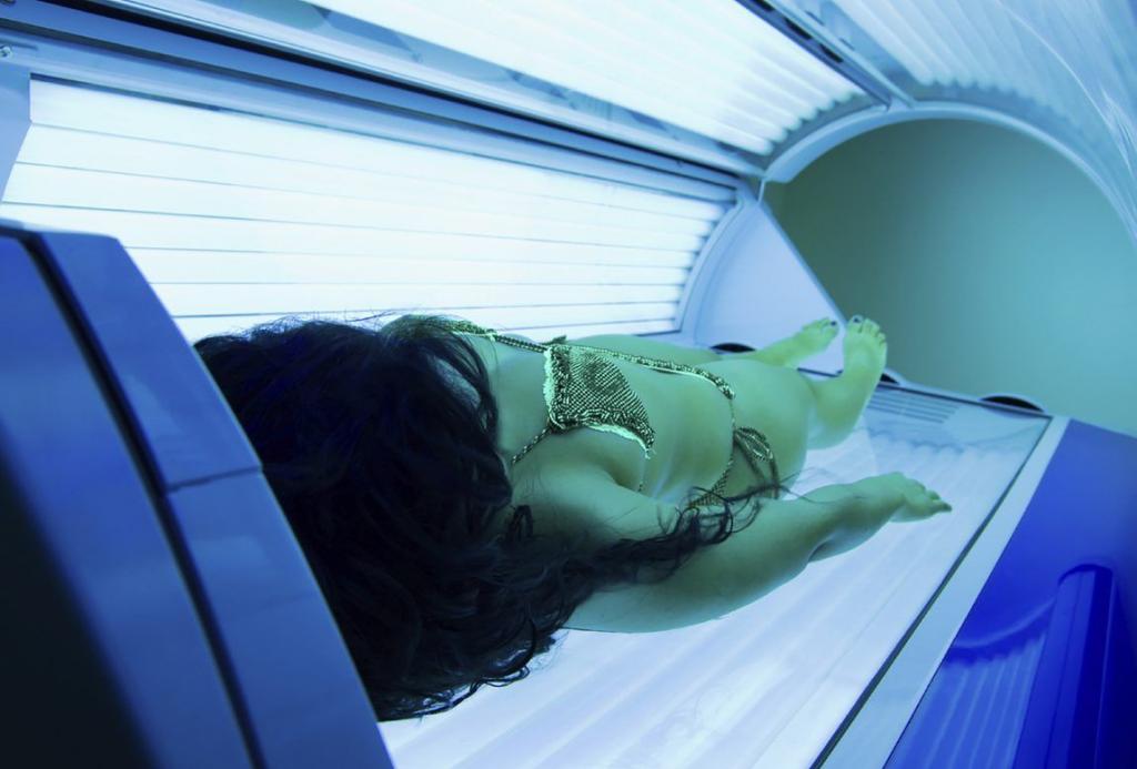 Tanning Beds Can Be a Dangerous Pastime for College Students