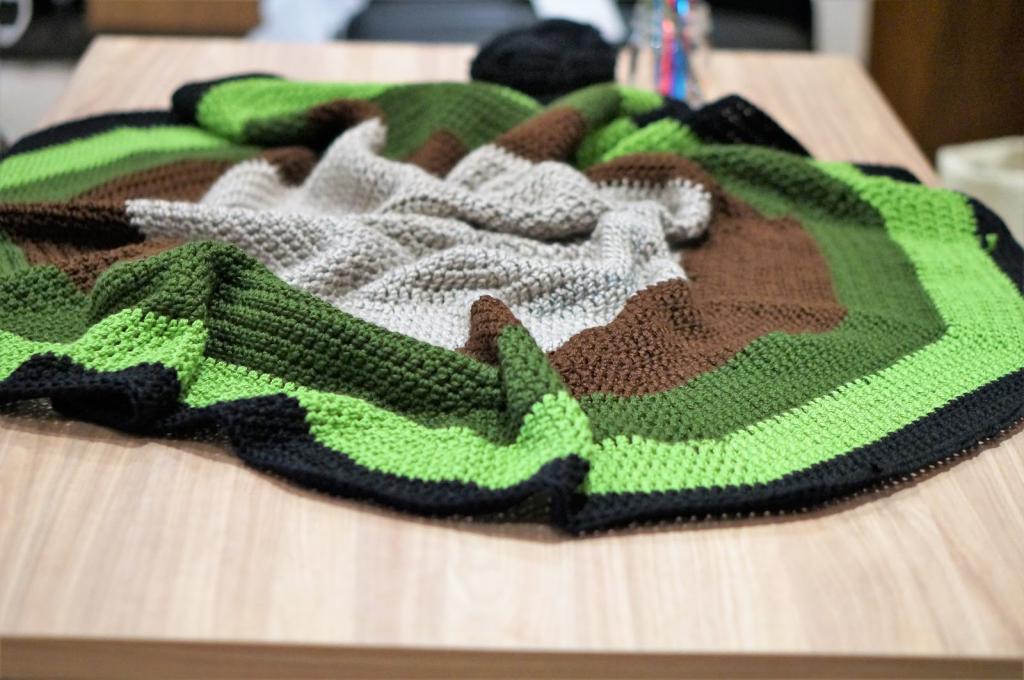 How To Crochet A Round Blanket? Easy Step-by-step Guide