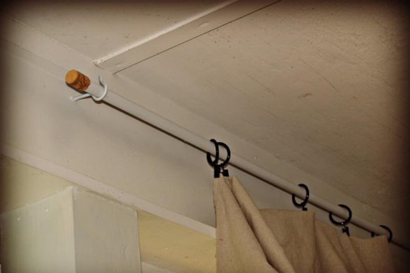 How to Hang Curtains From a Drop Ceiling - Krostrade