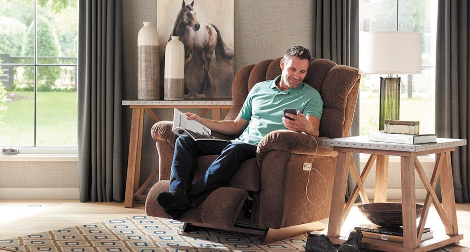7 Best La-Z-Boy Recliners for Extra Tall Body Types (6'3" & Up)
