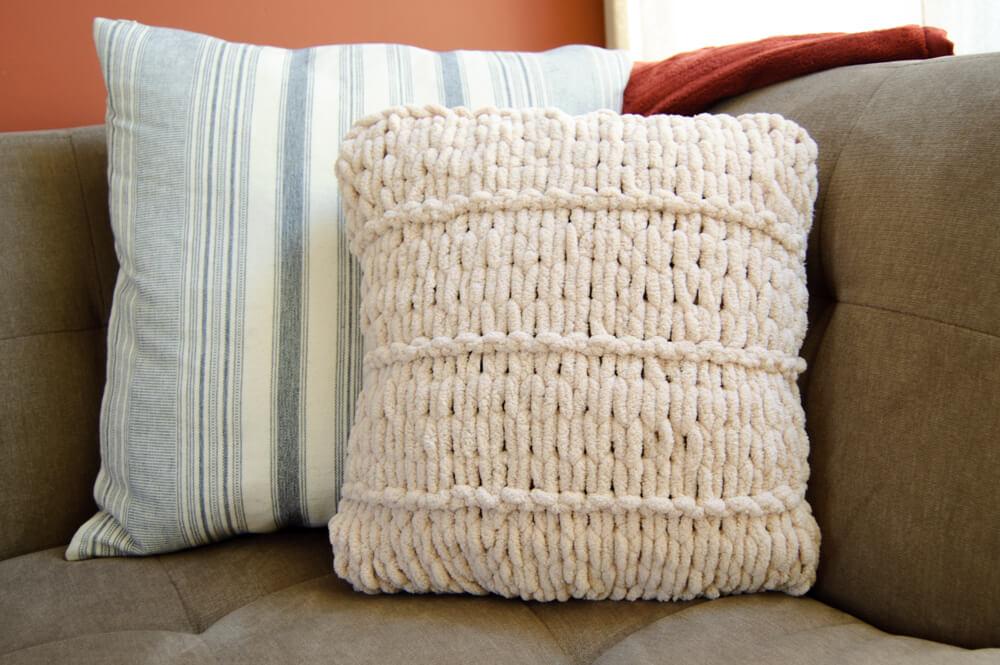 Loop Yarn Knit Pillow: Easy Finger Knitting Project - Petals to Picots