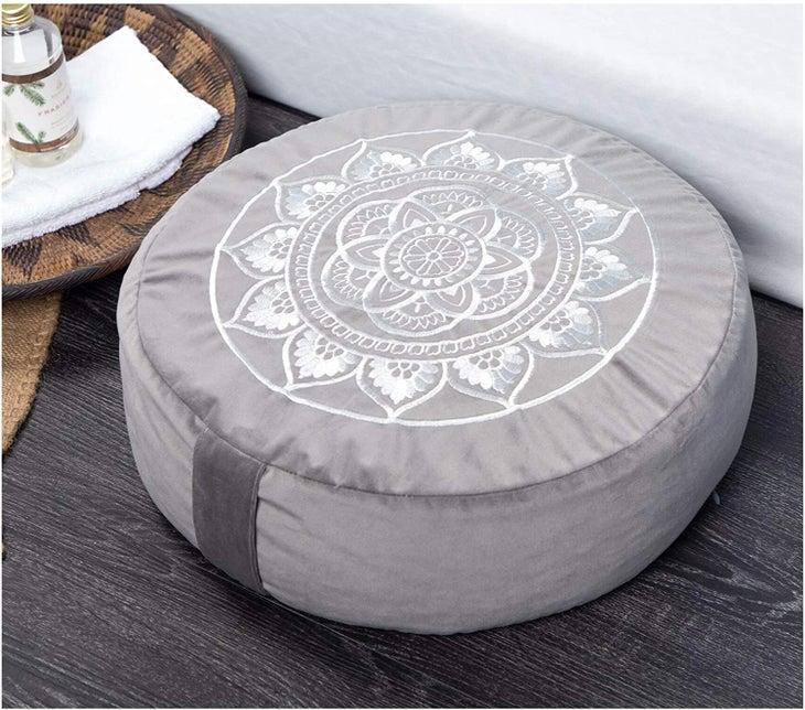 Best Meditation Cushions and Pillows